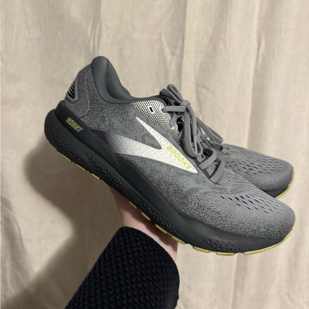 Brooks Ghost Running Shoes